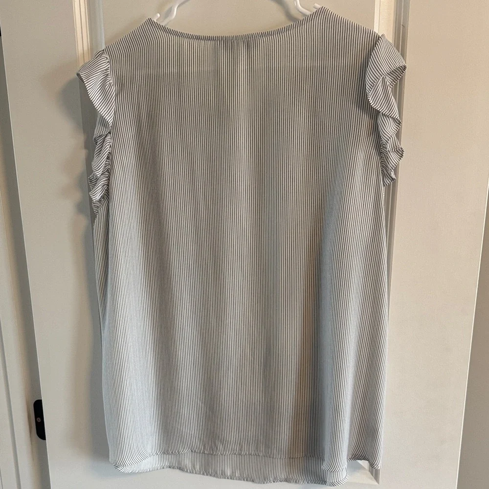 Striped Ruffle Sleeve Shell Top - Gray - Picture 5 of 6